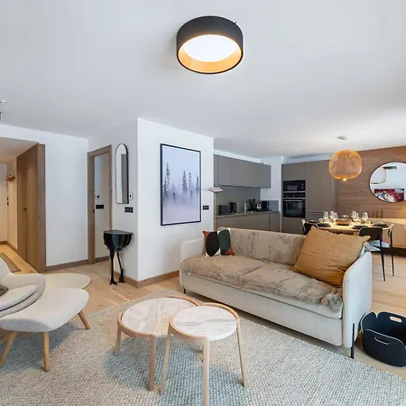 Neuf Avec Terrasse, 2 Pres Des Pistes, Sauna, Hammam, Salle De Sport, Parking - Fr-1-569-57 * Megeve