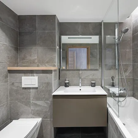 Neuf Avec Terrasse, 2 Pres Des Pistes, Sauna, Hammam, Salle De Sport, Parking - Fr-1-569-57 Appartamento